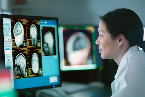 Neurologist Service in Chhindwara is the branch of medical science.
